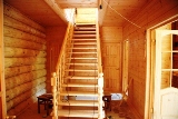 Лестница сруб деревянного дома 7х9 проект Кубинка